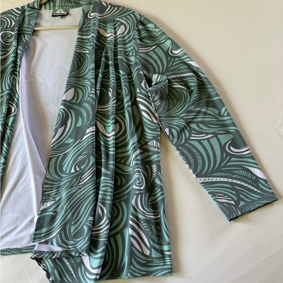 Manuheali’i Cardigan, XL (Manuhealii) - Picture 4 of 5